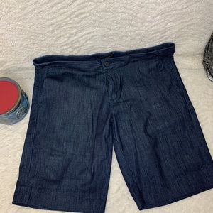 SOLD Banana Republic Hampton Chambray Bermuda Shorts